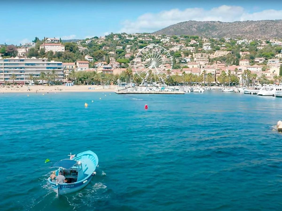 Charmant T2 Climatise Avec Grande Terrasse, Piscine Et Parking Privatif, Proche Plage Et Commerces. - Fr-1-251-441 Le Lavandou Luaran gambar